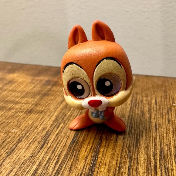 RARE | Dale | Disney Doorables | Let’s go series - Picture 2 of 3